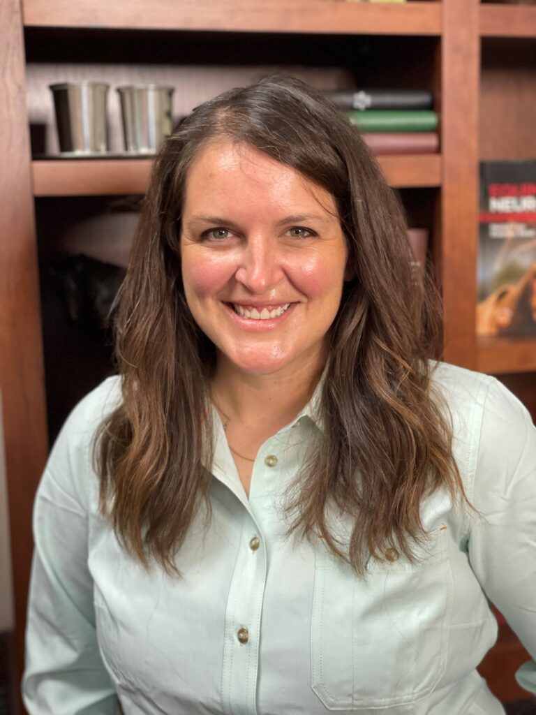 Katy Dern_Veterinarian_Surgery_Lexington