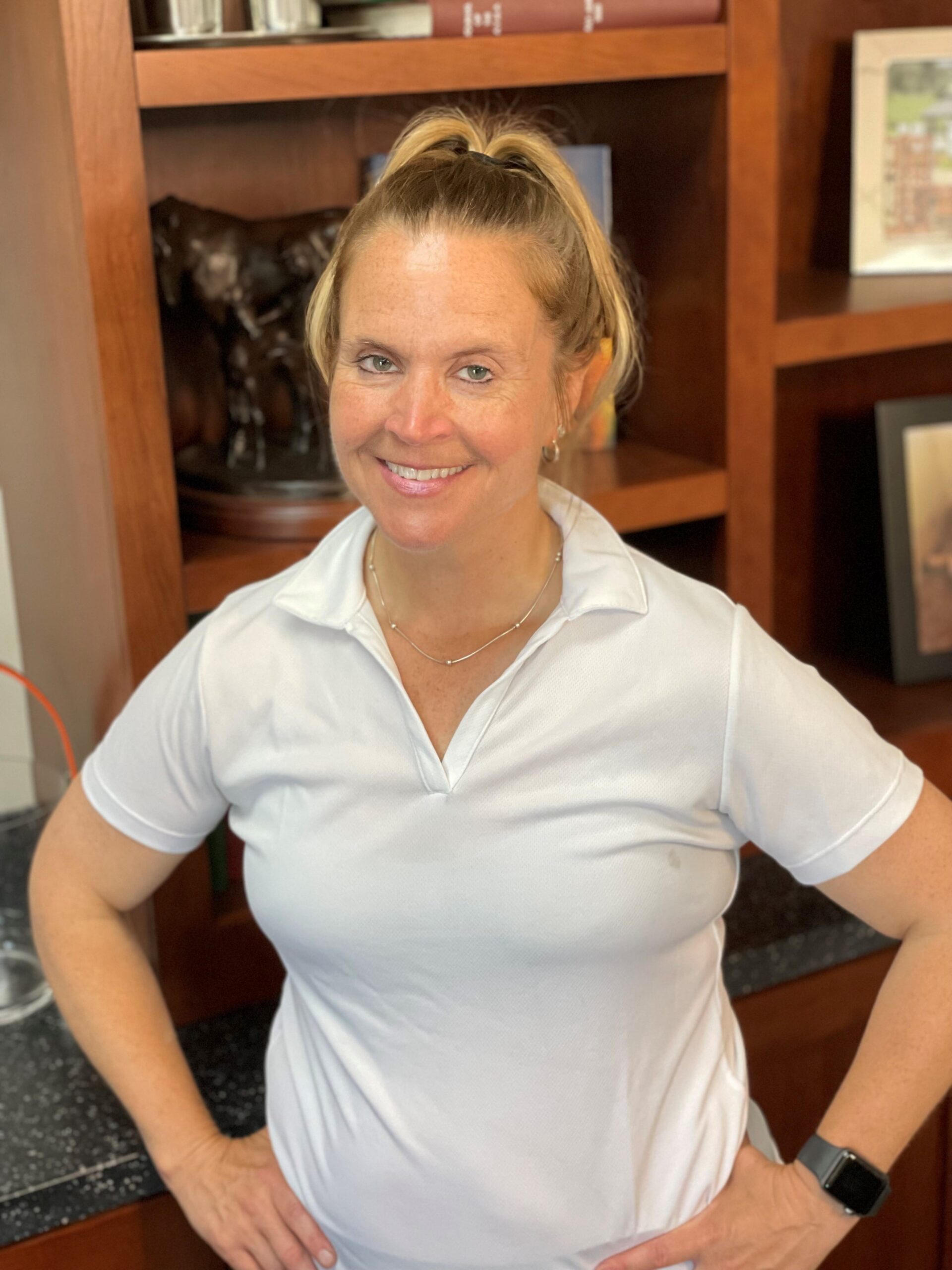Dr. Laurie Metcalfe Rood & Riddle Equine Hospital